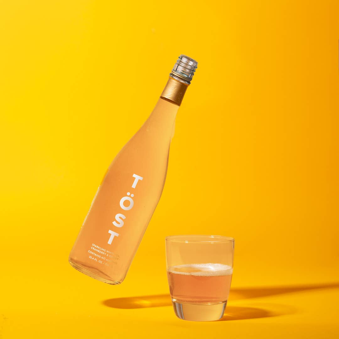 TÖST a Non Alcoholic Refresher 700