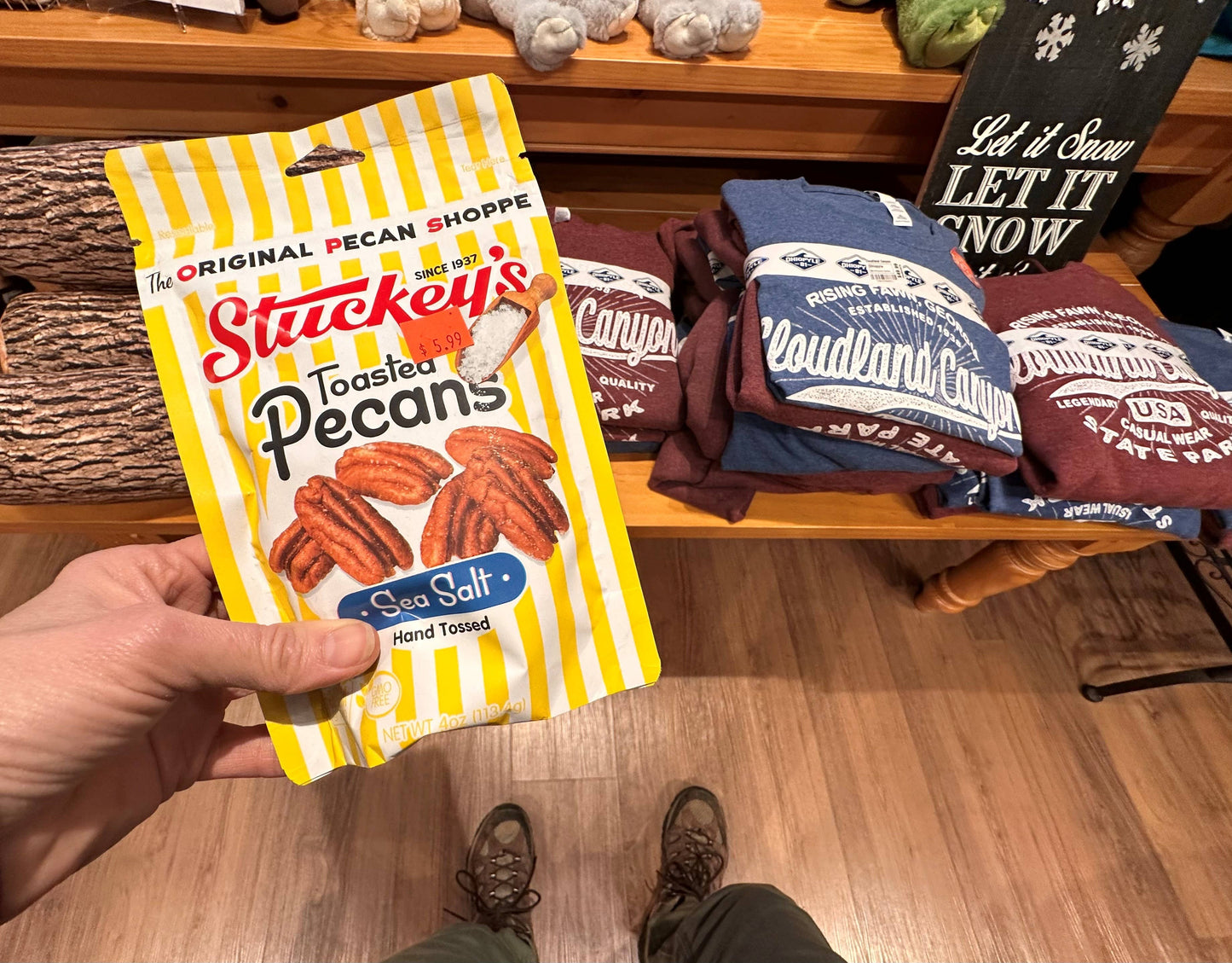 Sea Salt Pecans 700